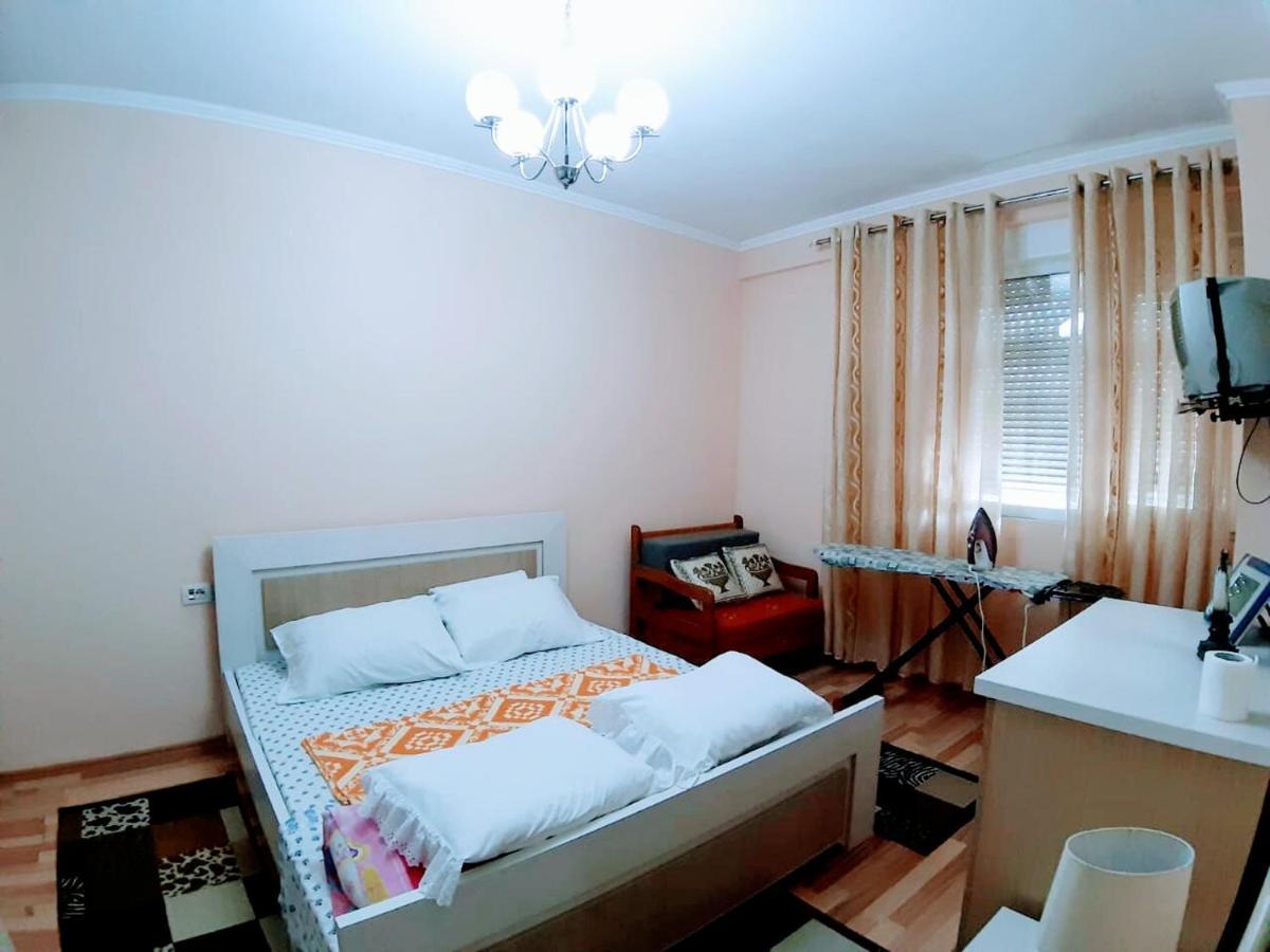 Silver Apartament Korce Eksteriør bilde