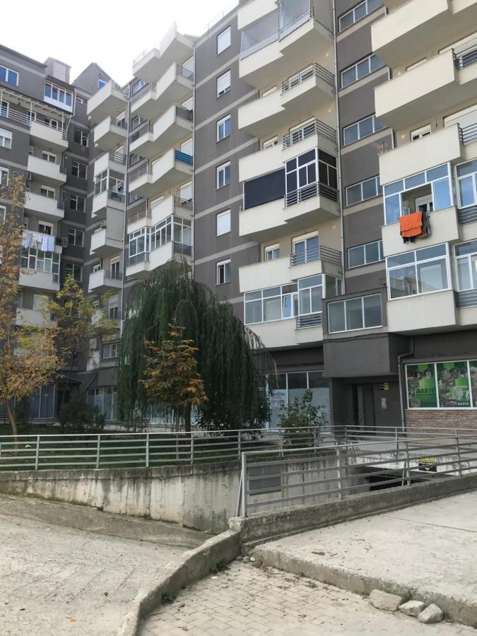 Silver Apartament Korce Eksteriør bilde